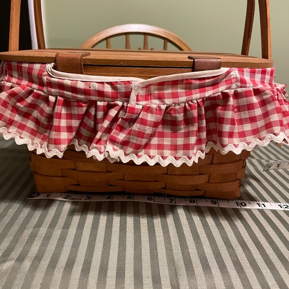 Longaberger Wood Picnic Basket with Red Gingham Bow Trim - Picture 3 of 16